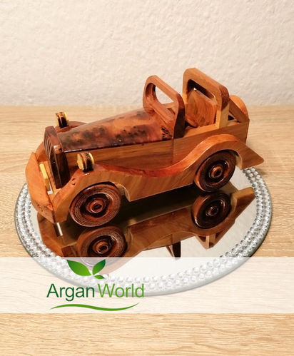 Arar Marokkanisches Holz Auto 2